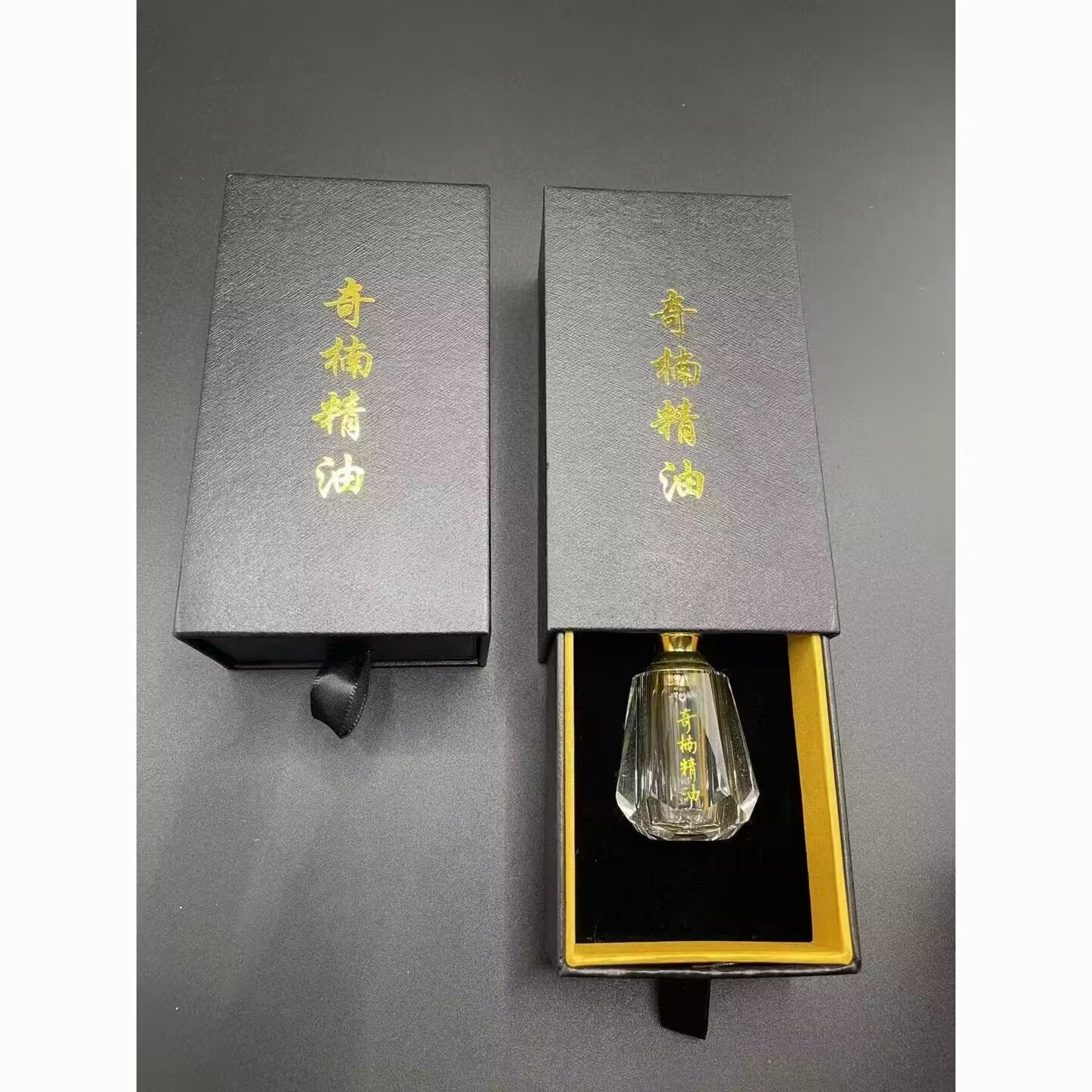 2ml/箱 リッチウード沈香オイル 長持ちするウッディな香り - Perfume Fragrance Raw Material のレビューと価格
